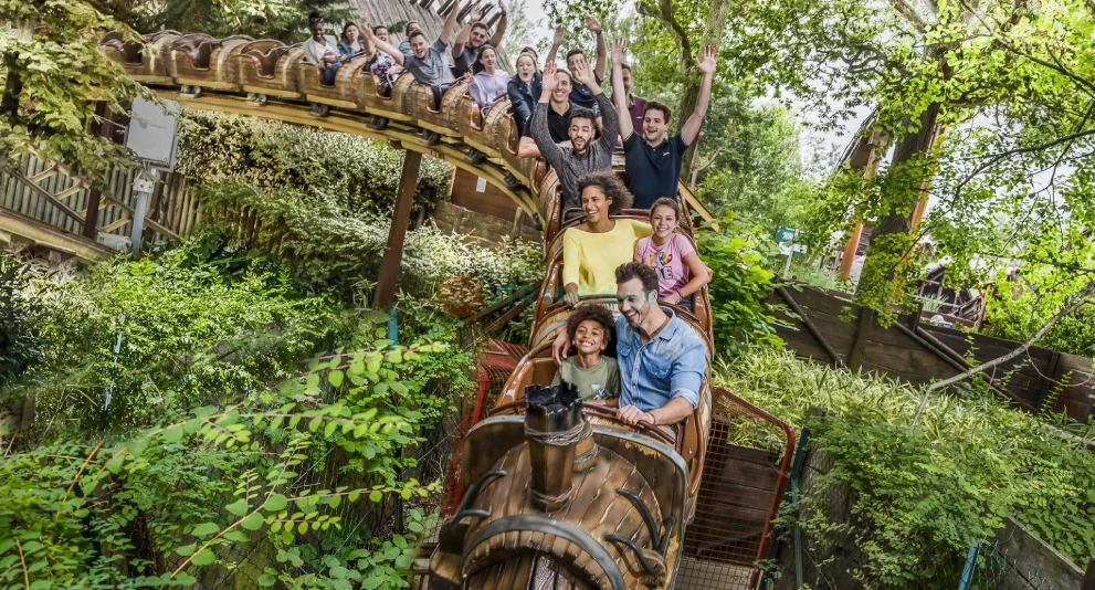 Parc Asterix - Image 1 of 5