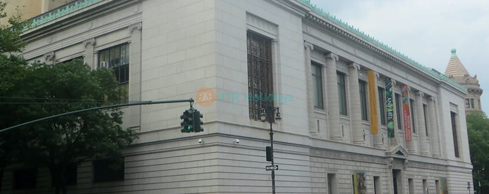 New York Historical Society Explore NYC and US History - JTR Holidays - Image 4 of 5