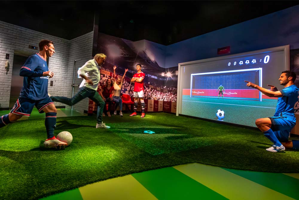 Madame Tussauds Dubai - Image 1 of 9