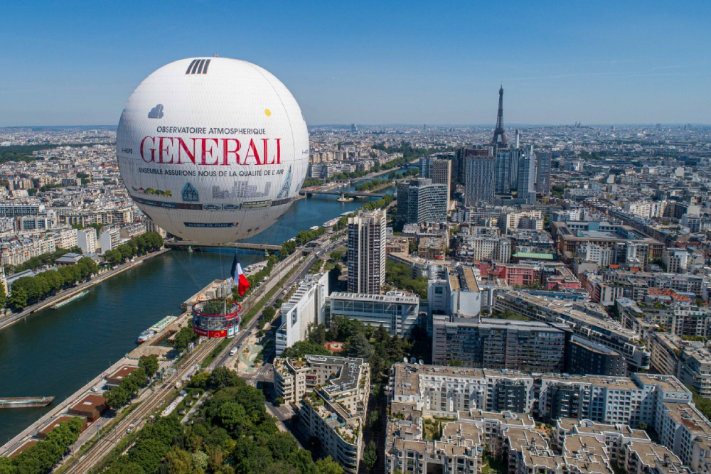 رحلة بالون جنرالي فوق باريس - صورة 1 من 5