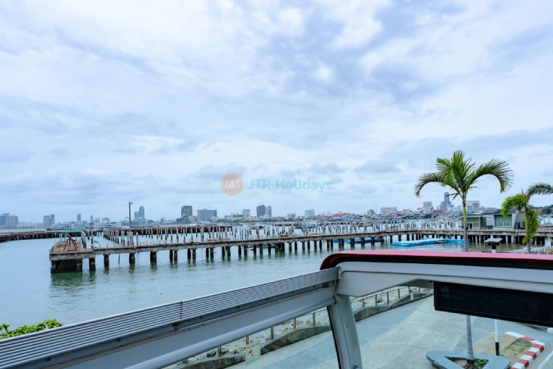 Pattaya Hop-on Hop-off Bus Tour - Explore Landmarks at Your Own Pace - JTR Holidays - Image 10 of 10