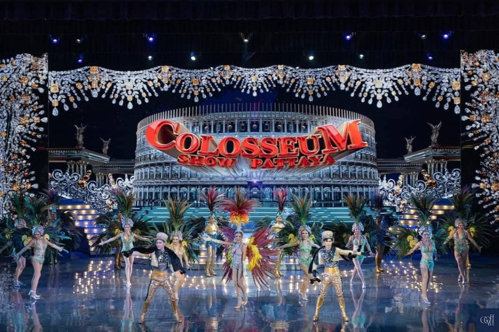 Colosseum Show Pattaya - The Colosseum Show Pattaya is Thailand’s largest and most spectacular cabaret performance. Experience the dazzling entertainment at the Colosseum Show Pattaya, where vibrant lights, stunning costumes, and incredible performances come together. The Colosseum Show Pattaya offers a unique blend of traditional and modern cabaret, performed in a Rome-inspired theatre. With a 1,000-seat capacity, the Colosseum Show Pattaya promises a memorable night out for all audiences. Don’t miss the chance to see the Colosseum Show Pattaya, an unforgettable show in the heart of Pattaya. Colosseum Show Pattaya - Image 4 of 5