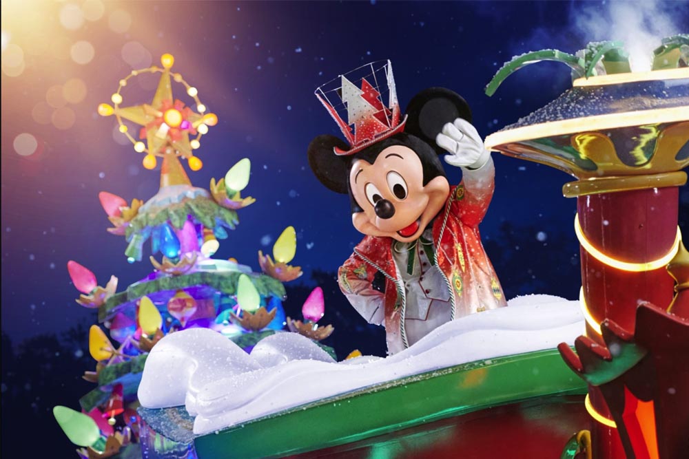 Disneyland Paris - Image 1 of 15