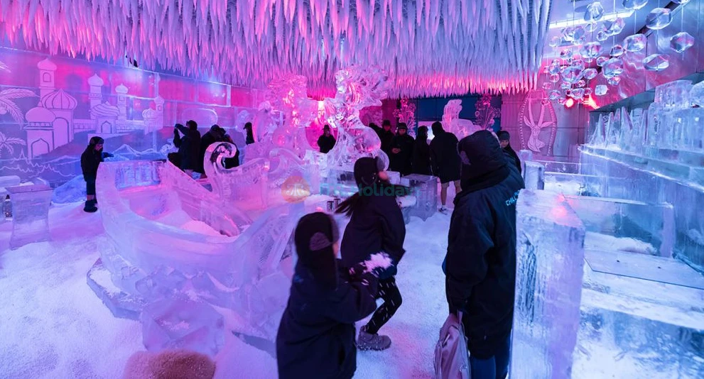 Chillout Ice Lounge Dubai - Chill Out Lounge Dubai - JTR Holidays - Image 1 of 5