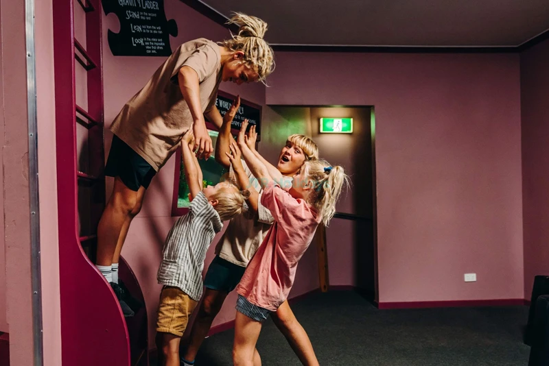 A Maze N Things Theme Park - Image 9 of 9