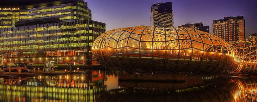 City Lights Cruise in Melbourne - Experience the magic of Melbourne at night with the City Lights Cruise. Sail along the Yarra River and enjoy stunning views of the city’s skyline, iconic landmarks, and sparkling lights. Perfect for a romantic evening or a relaxing night out, this cruise offers a unique way to see Melbourne after dark. City Lights Cruise in Melbourne - Image 4 of 5