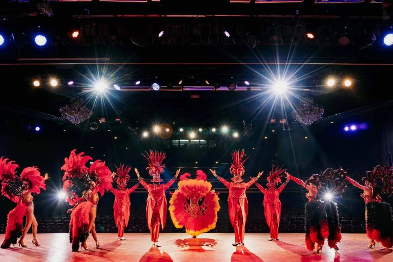 Simon Cabaret Phuket - Image 7 of 8