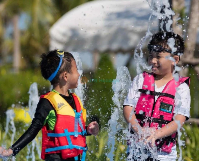 Black Mountain Water Park - Image 5 of 5