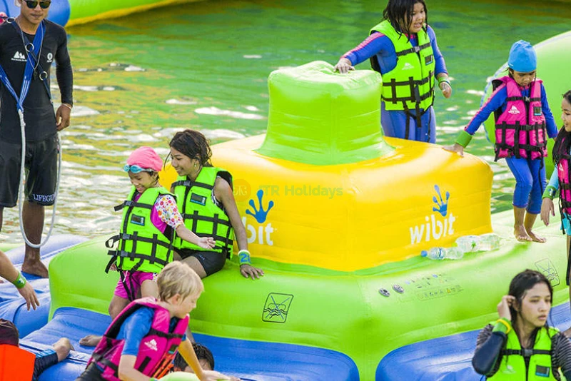 Black Mountain Water Park - Image 7 of 8