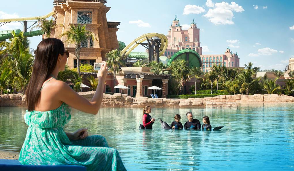 Dolphin Bay Atlantis - Image 1 of 5