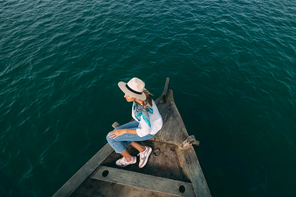 Suwaidi Pearls Farm Ras al-Khaimah - Embark on a unique journey at Suwaidi Pearls Farm, starting from Al Rams Marina aboard a traditional pearl diver’s boat. Discover the rich history of Arabian pearls, learn how pearls are formed, and witness a live oyster-opening demo with a chance to find a rare Arabian pearl. Explore traditional trading tools and shop for unique pearl souvenirs. Experience sustainable pearl farming practices powered by solar energy. Suwaidi Pearls Farm Ras al-Khaimah - Image 2 of 5