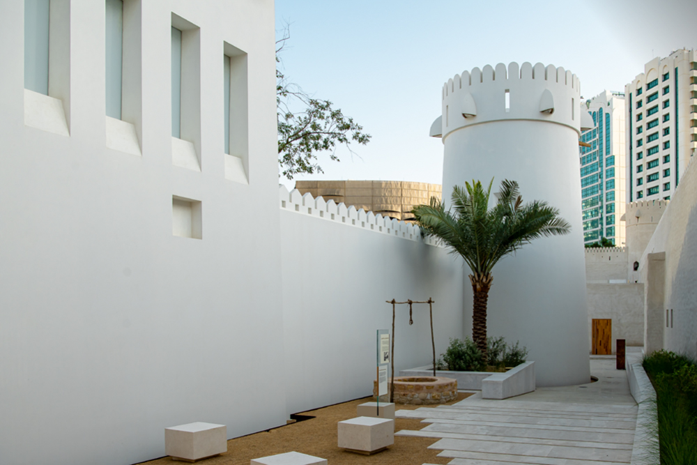 قصر الحصن أبوظبي - Image 2 of 6