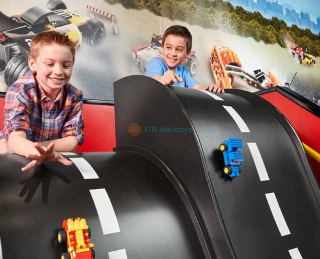 LEGOLAND Discovery Centre Hong Kong - Fun & Interactive LEGO Experience - JTR Holidays - Image 5 of 5