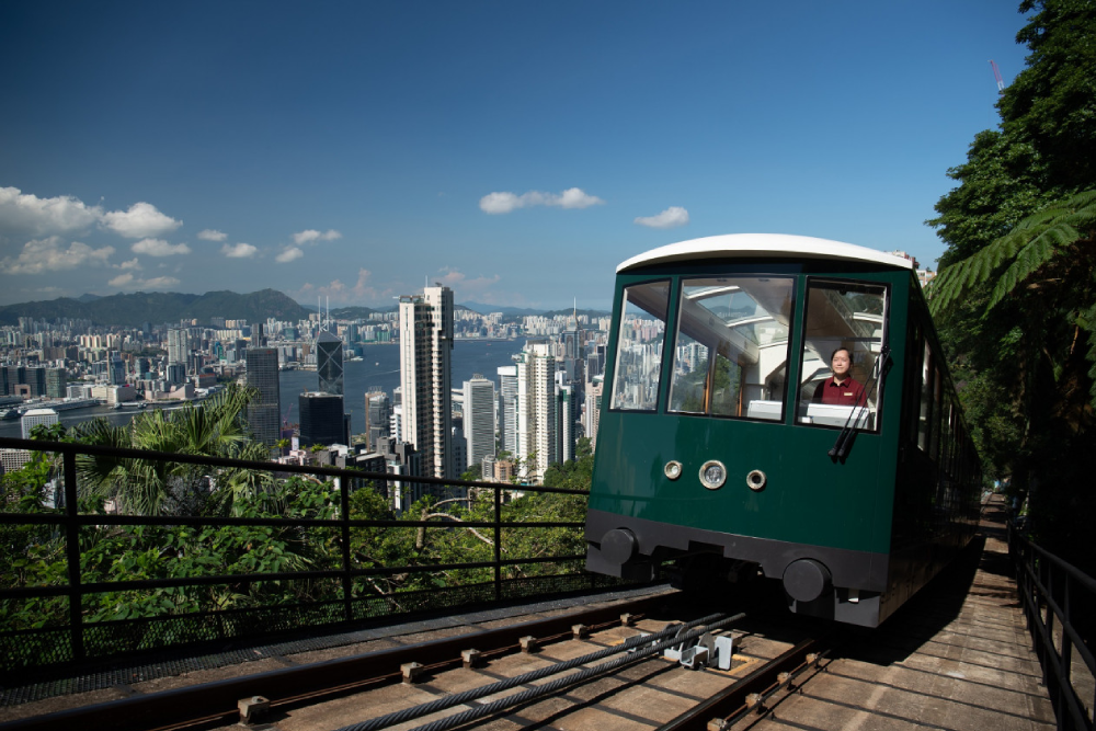 The Peak Tram Sky Terrace 428 - Imagen 2 de 5