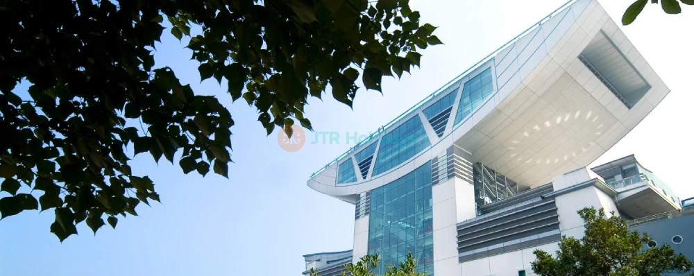 The Peak Tram Sky Terrace 428 - Stunning Hong Kong Views & Iconic Ride - JTR Holidays - Image 3 of 5