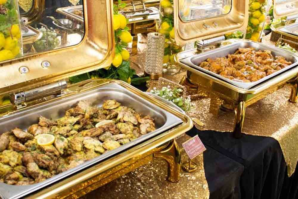 Dubai Marina Dinner Cruise with Live Music - Image 6 of 9