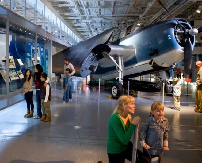 Intrepid Museum NYC Ticket - JTR Holidays - Image 5 of 5