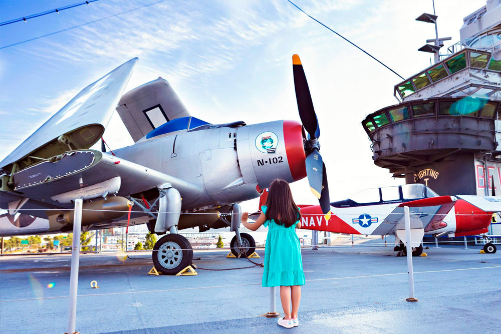 Intrepid Museum Ticket - Image 1 of 5