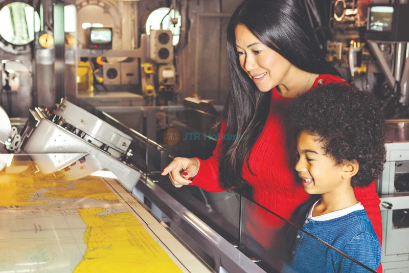 Intrepid Museum NYC - Explore History, Innovation, and Space - JTR Holidays