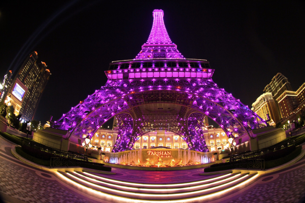 Tour Eiffel du Parisien Macao - Image 4 of 7
