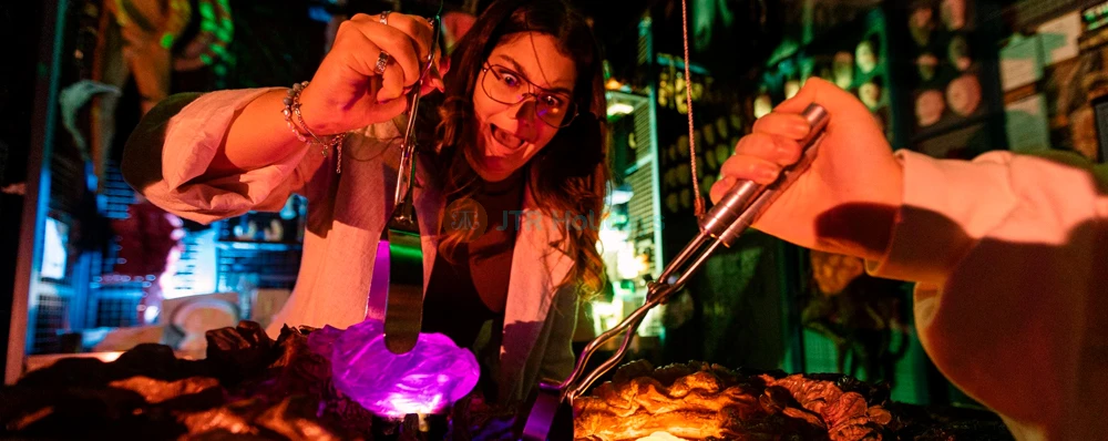 Weta Workshop Unleashed Tickets – Explore Movie Magic in Auckland - JTR Holidays - Image 3 of 5