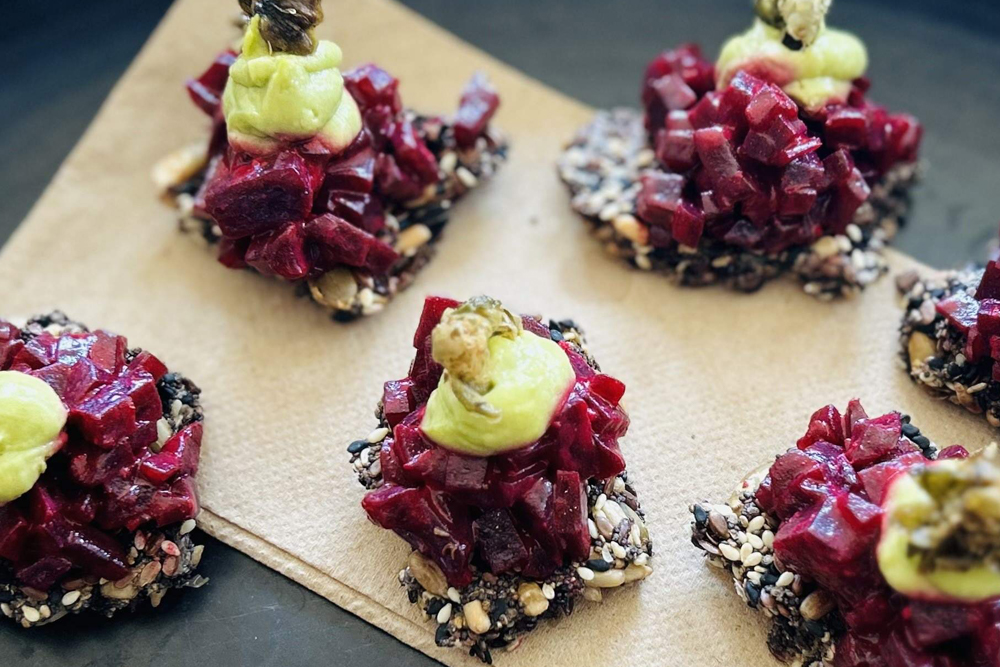 Auckland Harbour Dinner Cruise - Image 2 of 7