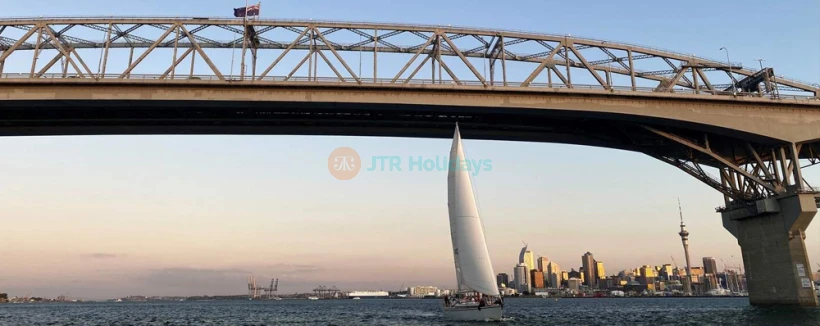 奥克兰海港晚餐游船 - 图片 3 的 5