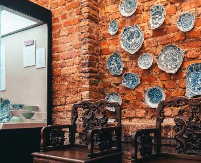 Straits and Oriental Museum Penang - Explore Shipwreck Artefacts & Maritime History - JTR Holidays - Image 2 of 5