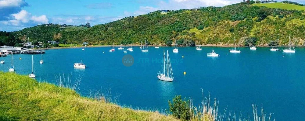 Auckland to Waiheke Island Ferry Ticket - Image 3 of 5