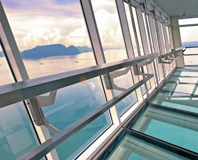 MAHA Tower Langkawi – Stunning Views & Exciting Experiences - JTR Holidays - Image 2 of 5