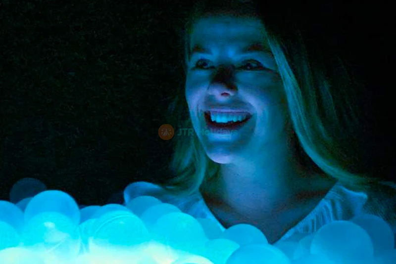 Odyssey Sensory Maze Auckland - Immersive Adventure Experience - JTR Holidays - Image 6 of 6