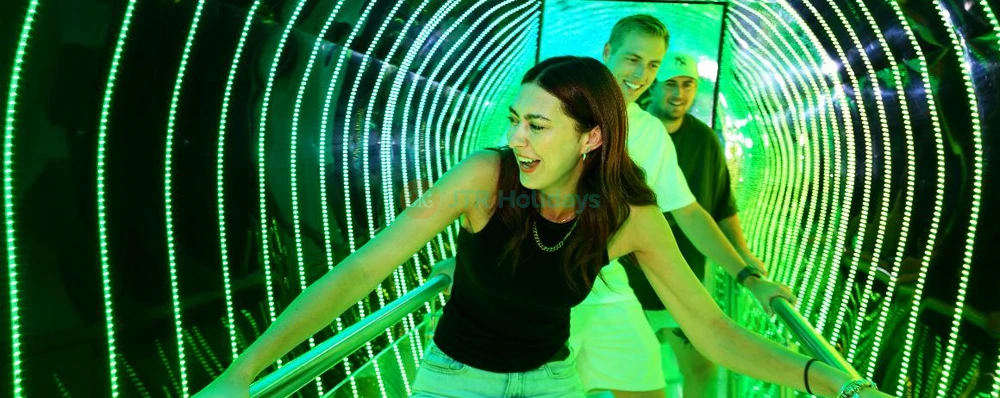 Odyssey Sensory Maze Queenstown - A Mind-Bending Adventure - JTR Holidays - Image 4 of 5