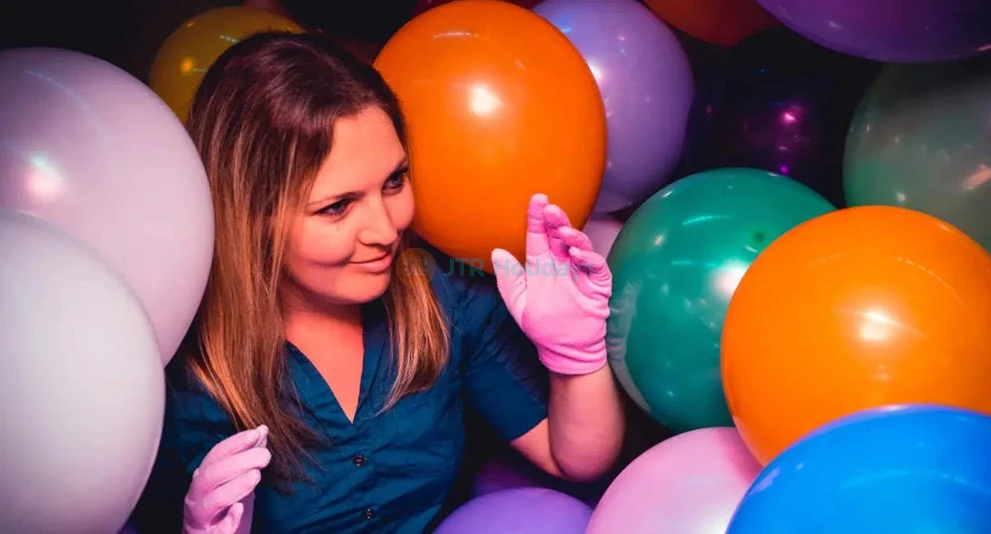 Odyssey Sensory Maze Queenstown - A Mind-Bending Adventure - JTR Holidays - Image 1 of 5