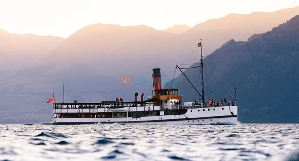 Ultimate Lake Wakatipu Cruise - Scenic Queenstown Experience - JTR Holidays - Image 1 of 5