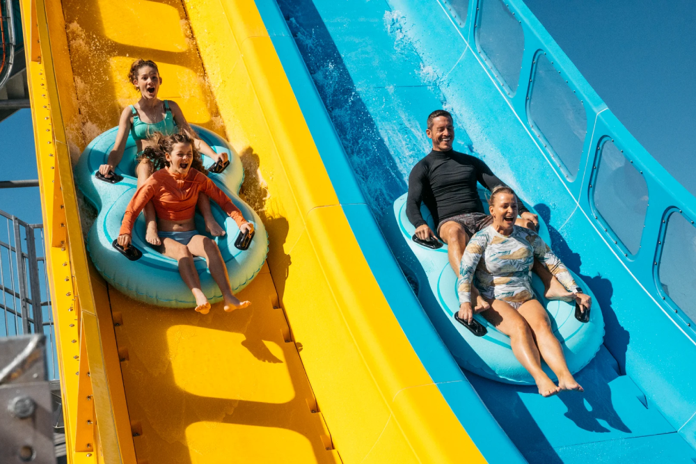 华纳兄弟电影世界、海洋世界和黄金海岸湿’n’野水上乐园 - Image 1 of 8