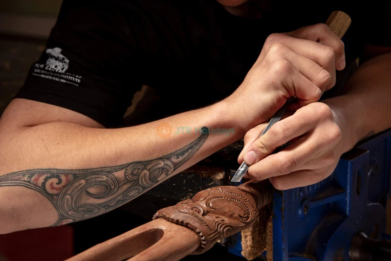 Te Puia Ticket - Explore Māori Culture & Geothermal Wonders in Rotorua - JTR Holidays - Image 7 of 14