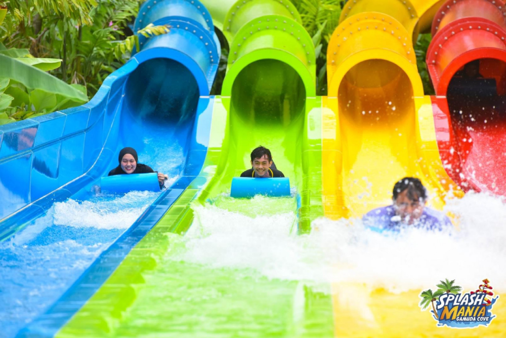 SplashMania Waterpark - Image 8 of 9