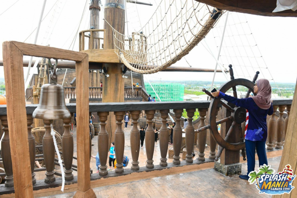 SplashMania Waterpark - Image 9 of 9