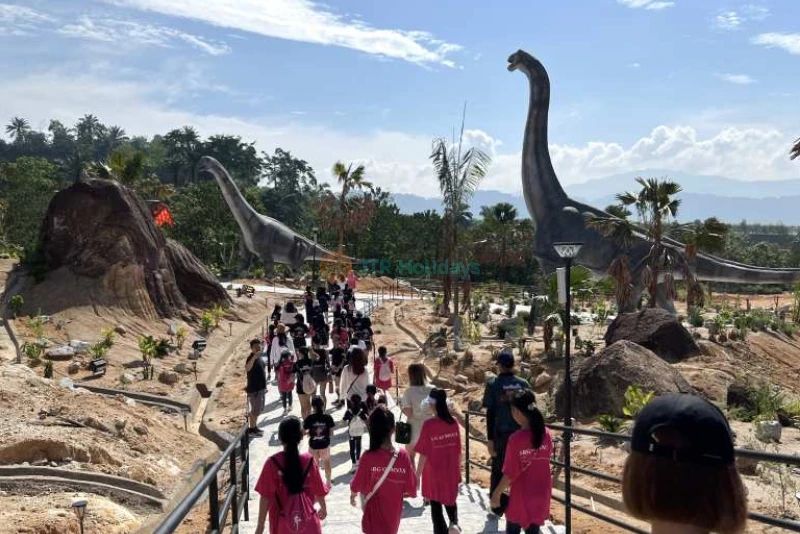 Dino Desert - Prehistoric Adventure & Dinosaur Exploration - JTR Holidays - Image 6 of 9