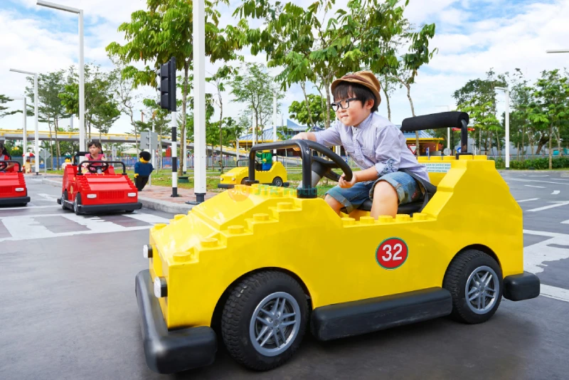 LEGOLAND Malaysia - Theme Park, Water Park & SEA LIFE Adventure - JTR Holidays - Image 6 of 10