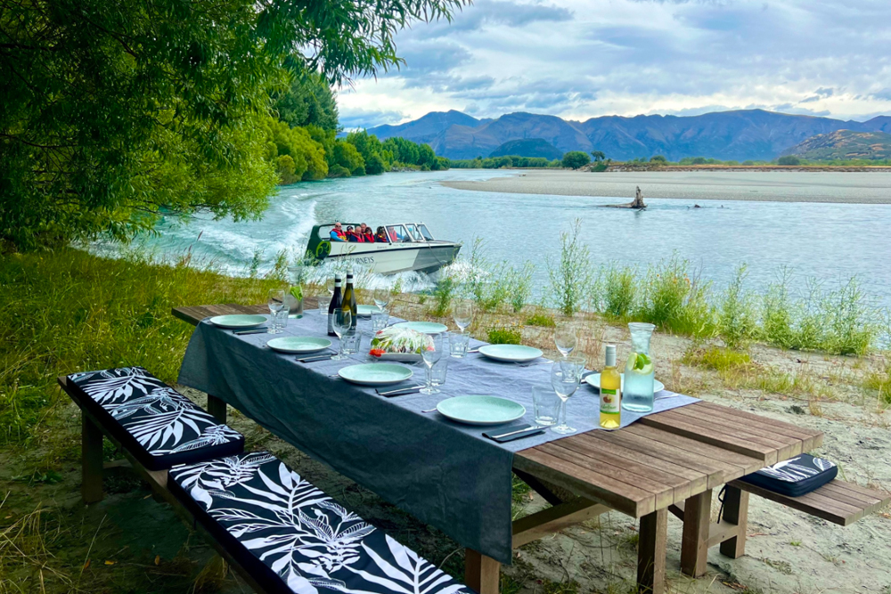 Wanaka Jet Boat Ride & Wilderness Walk - Image 4 of 5