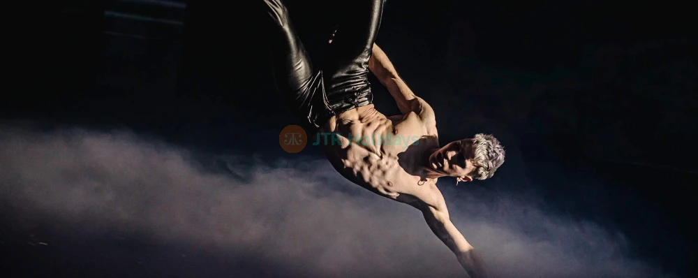 Mirinn Cabaret Show Bangkok - Dazzling Performances & Thai Martial Arts - JTR Holidays - Image 4 of 5