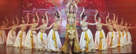 Siam Fantasy Show Bangkok - A Cultural Spectacle of Thai Art & Tradition - JTR Holidays