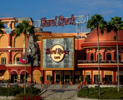 Madame Tussauds Ticket - Orlando - Step into the world of fame at Madame Tussauds Orlando and meet lifelike wax figures of your favorite celebrities, from Hollywood stars to legendary icons. Explore interactive exhibits, snap photos with famous personalities, and enjoy a fun-filled experience for all ages. Located in the heart of ICON Park, this attraction promises a day of entertainment and unforgettable memories. Madame Tussauds Ticket - Orlando - Image 2 of 5
