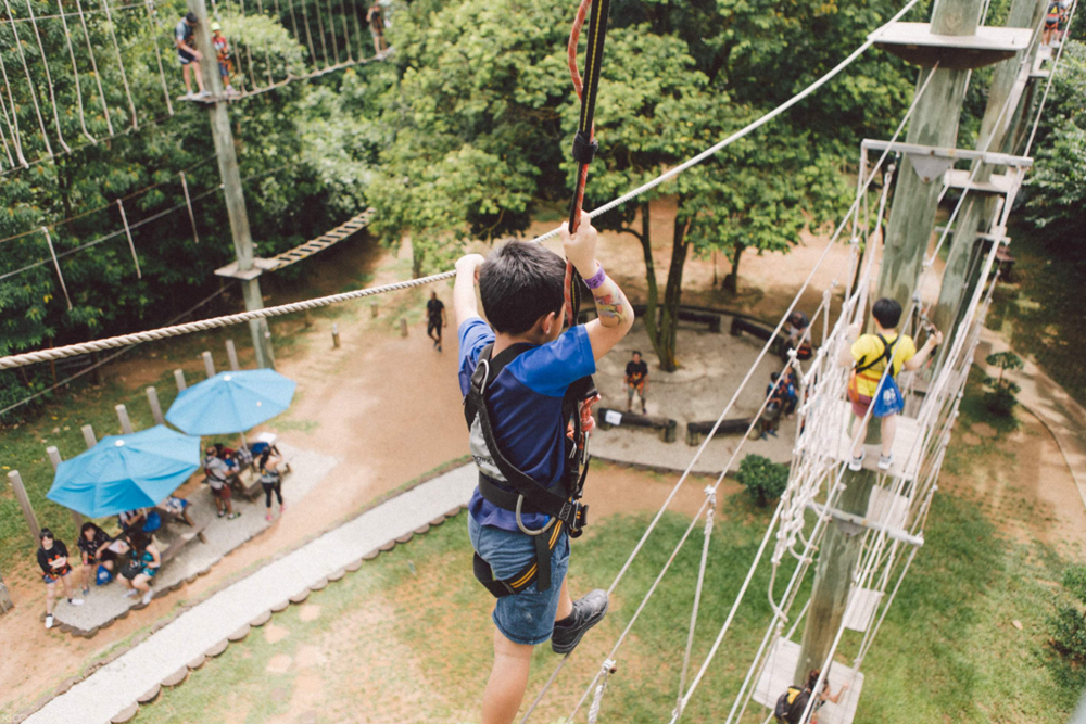 Mega Adventure - Singapore - Experience the thrill of Mega Adventure Singapore, featuring the iconic MegaZip zipline that soars over jungle, beach, and sea. Conquer the MegaClimb high ropes adventure course, perfect for all ages. Enjoy adrenaline-pumping activities with breathtaking views, creating unforgettable memories. Adventure and fun await for the whole family. Mega Adventure - Singapore - Image 4 of 5