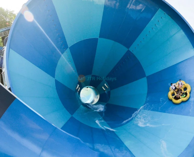 Caribbean Bay Water Park - Thrilling Slides & Relaxing Waves in South Korea - JTR Holidays - Image 2 of 5