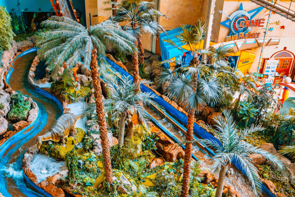 Lotte World Adventure Seoul - Image 3 of 10