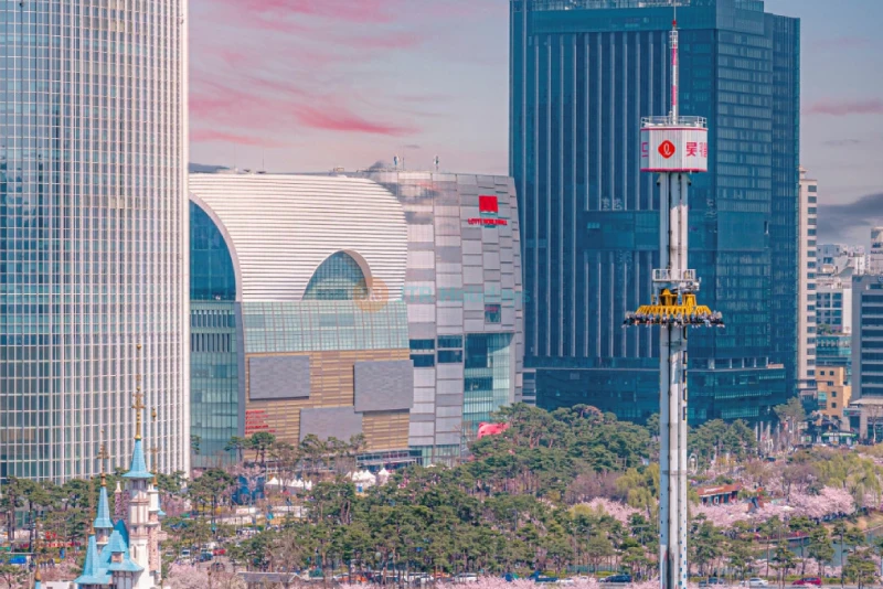 Lotte World Adventure - Thrilling Rides & Family Fun in Seoul - JTR Holidays - Image 6 of 10