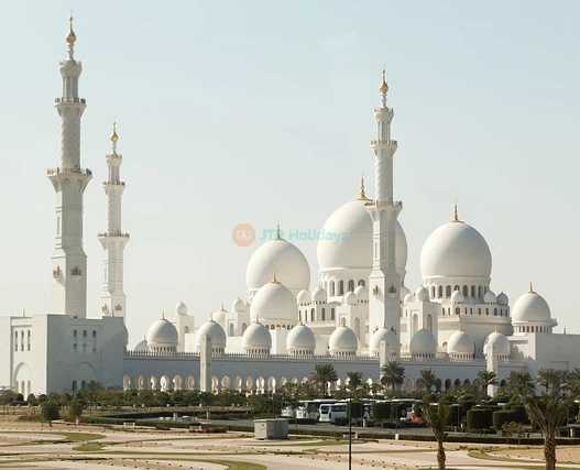 Premium Abu Dhabi Full-Day City Tour from Dubai With Qasr Al Watan Ticket - JTR Holidays - Image 5 of 5