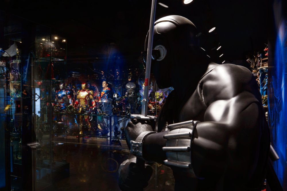 Figure Museum W Seoul - Discover Figure Museum W, a unique attraction in Seoul combining action figures, toys, and themed exhibitions. At Figure Museum W, explore six exciting exhibits featuring legendary characters like Robot Taekwon V and modern heroes like Spider-Man. Figure Museum W is perfect for fans of all ages, offering play zones, photo zones, and figure-making programs. Don’t miss your chance to visit Figure Museum W, a favorite spot for celebrities and drama fans. Start your own collection with help from experts at Figure Museum W, and create unforgettable memories! Figure Museum W Seoul - Image 4 of 5